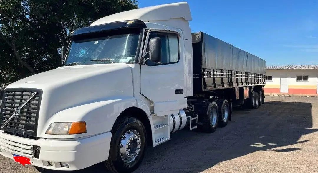 VOLVO NH 380  2002 - Foto 4