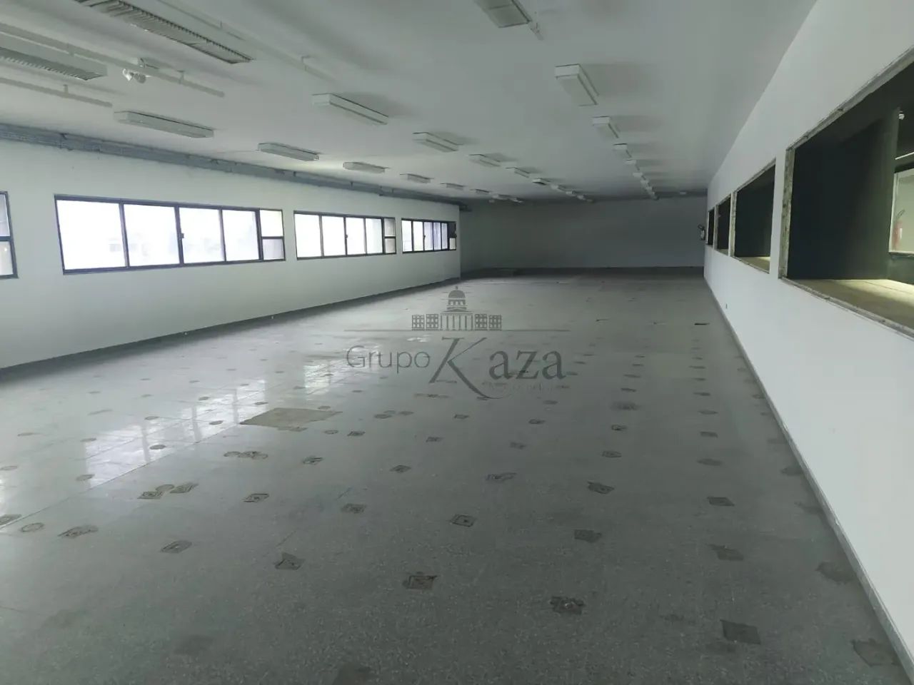 Loja Comercial - Centro - Mont Mall shopping - 600m².