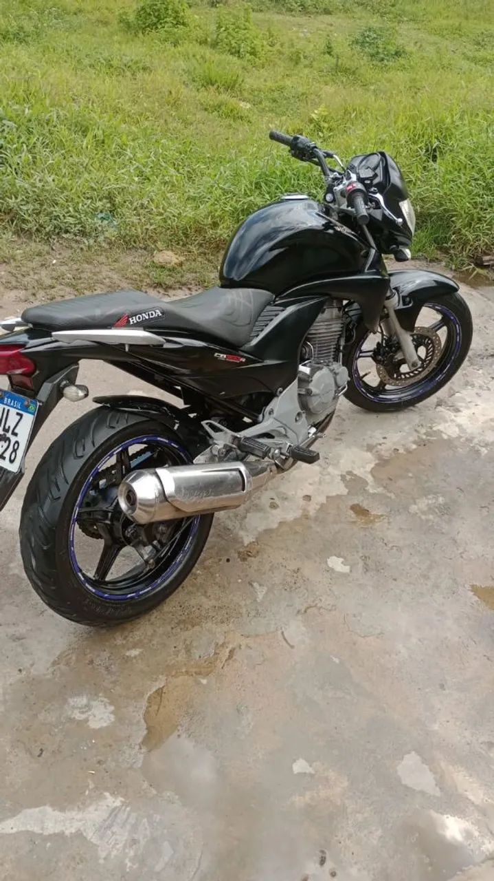 CB 300R  - Foto 2