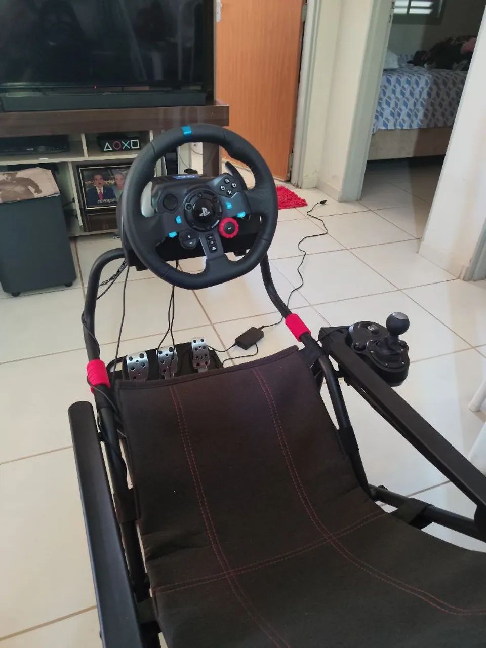 volante logitech g29 com cambio e cockpit - Foto 2