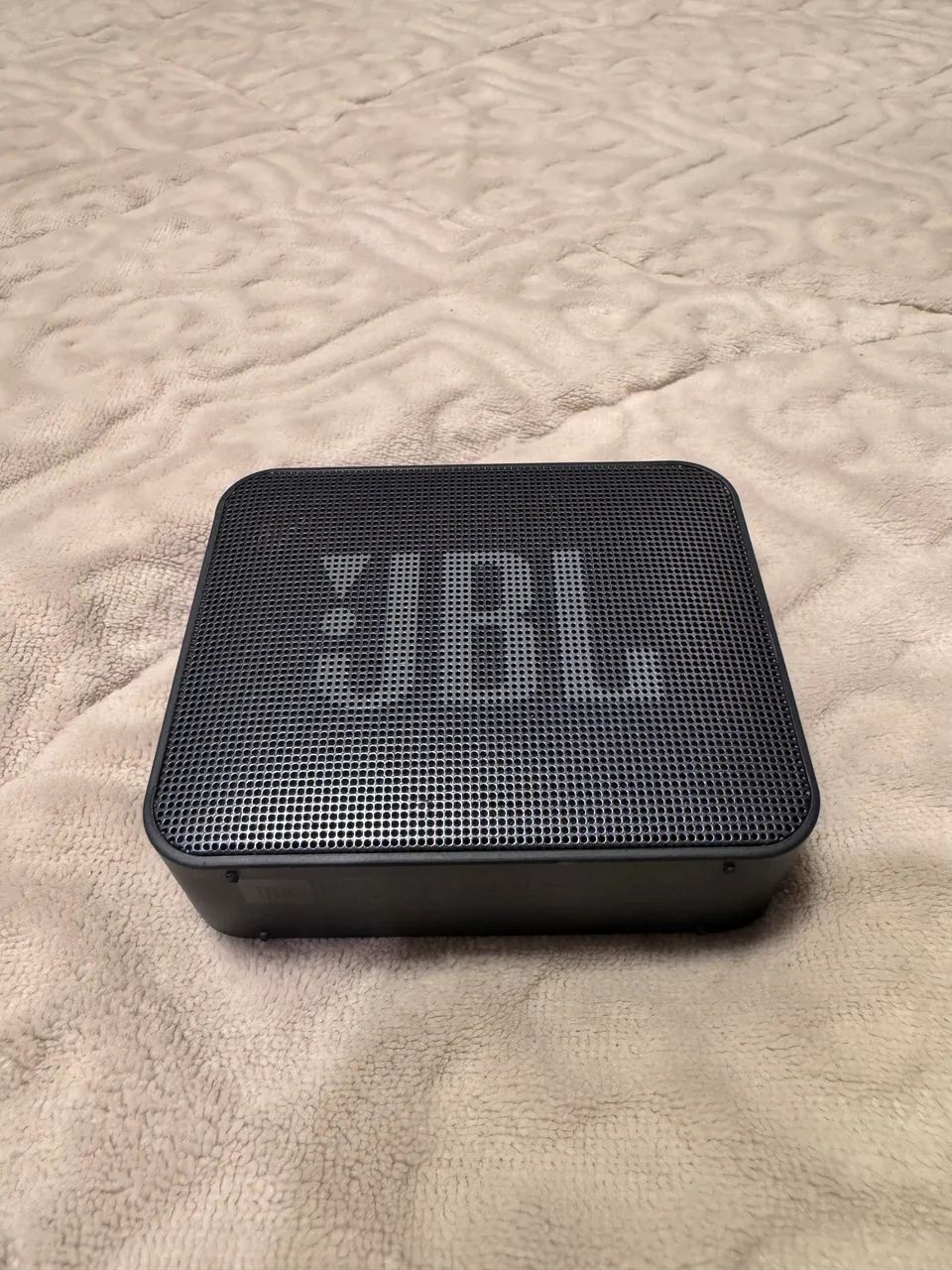 JBL Essential 
