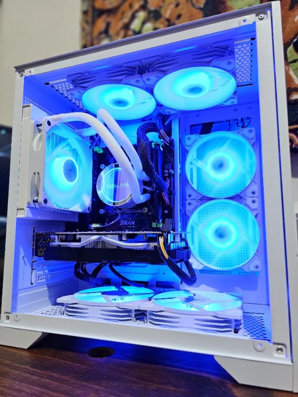 PC Gamer do jantar romântico
