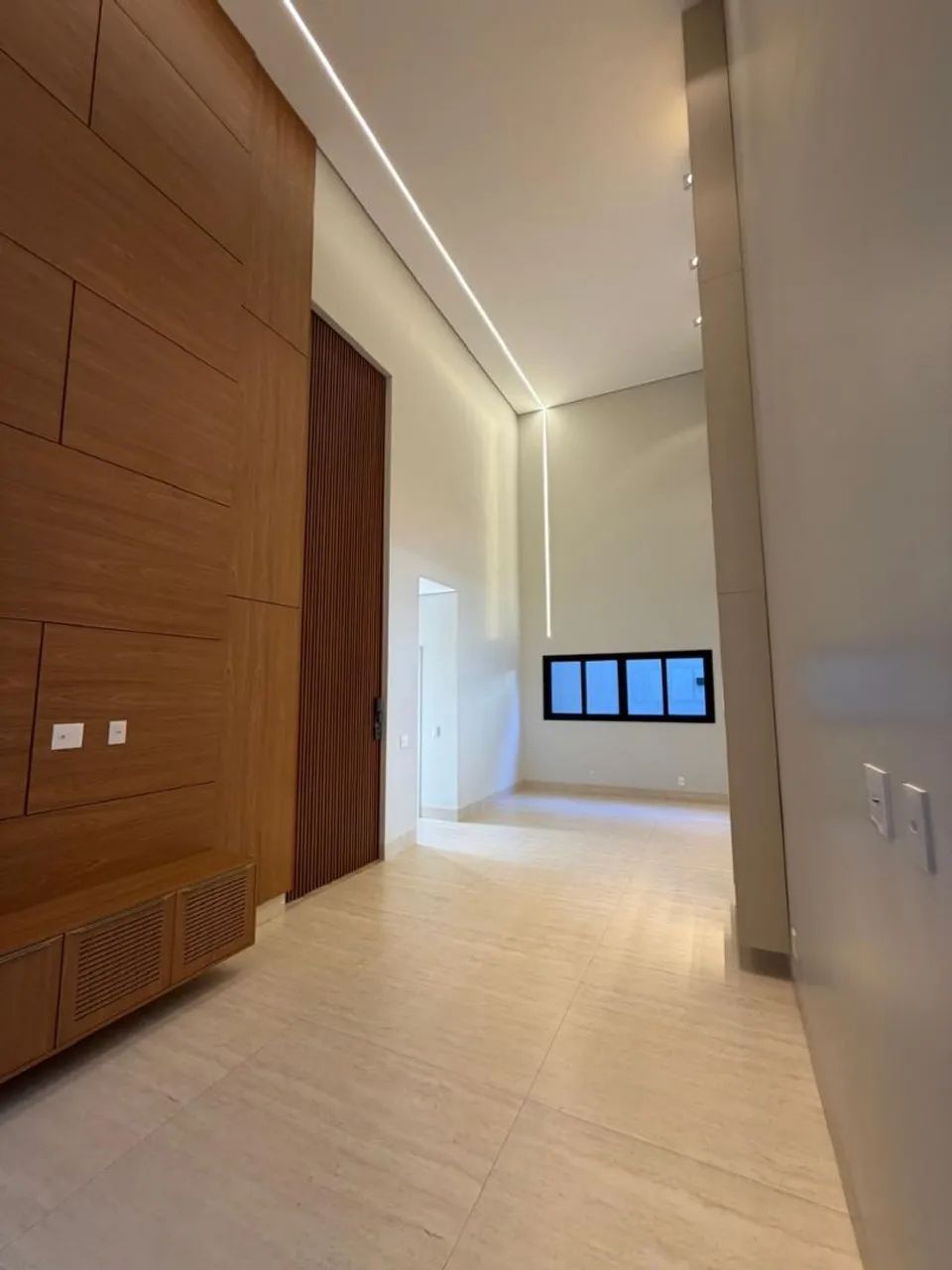 4 SUITES + ESCRITORIO 500 METROS RUA 12 - Foto 3