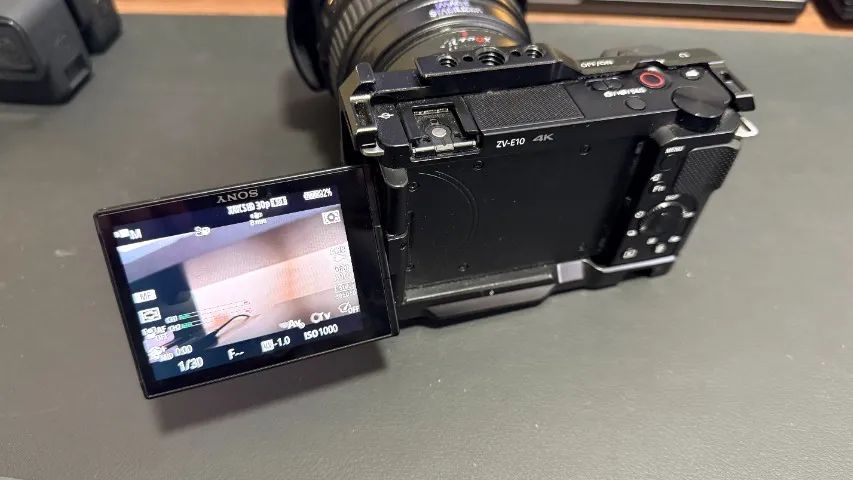 Câmera Sony ZV-E10 - Foto 3
