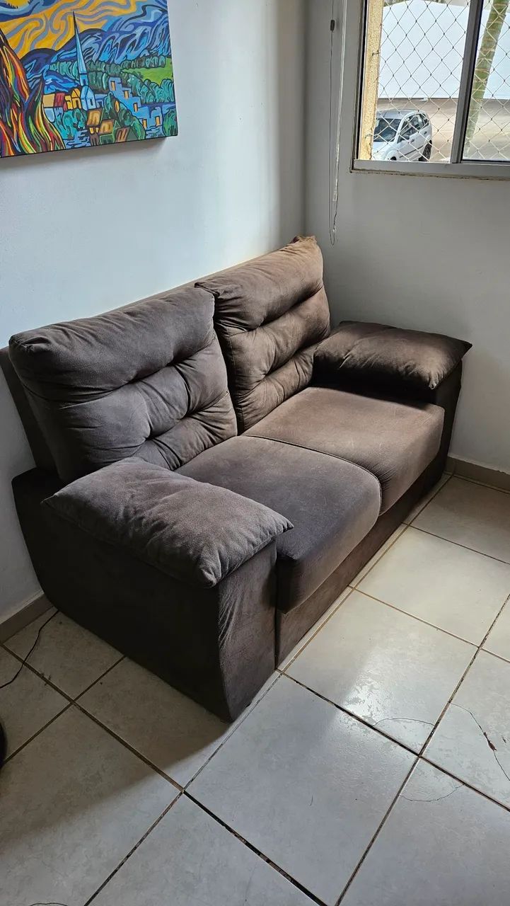 Sofá Luxemburgo 2 Lugares 1.52M Tecido Suede Café 