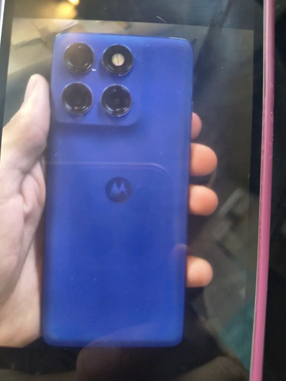 Moto Edge 60 pro  - Foto 3