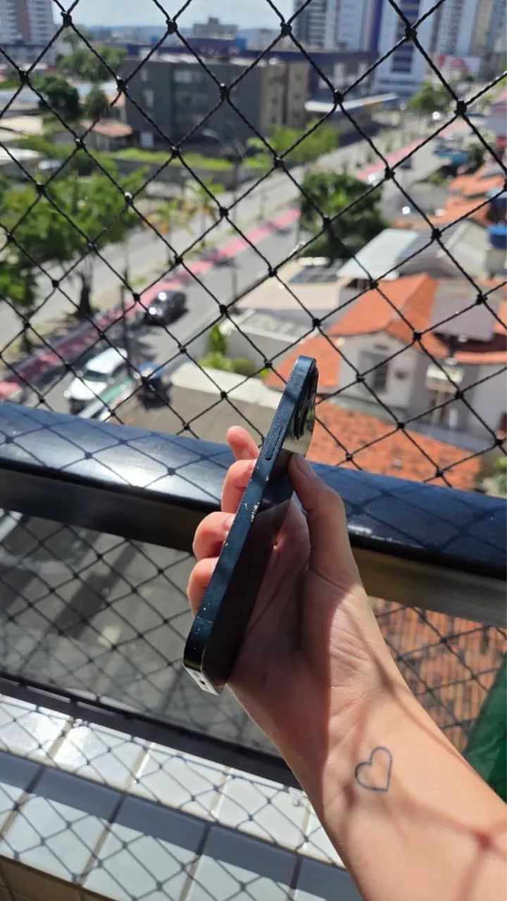 Iphone 13 (128gb preto) - 75% de bateria - Foto 5