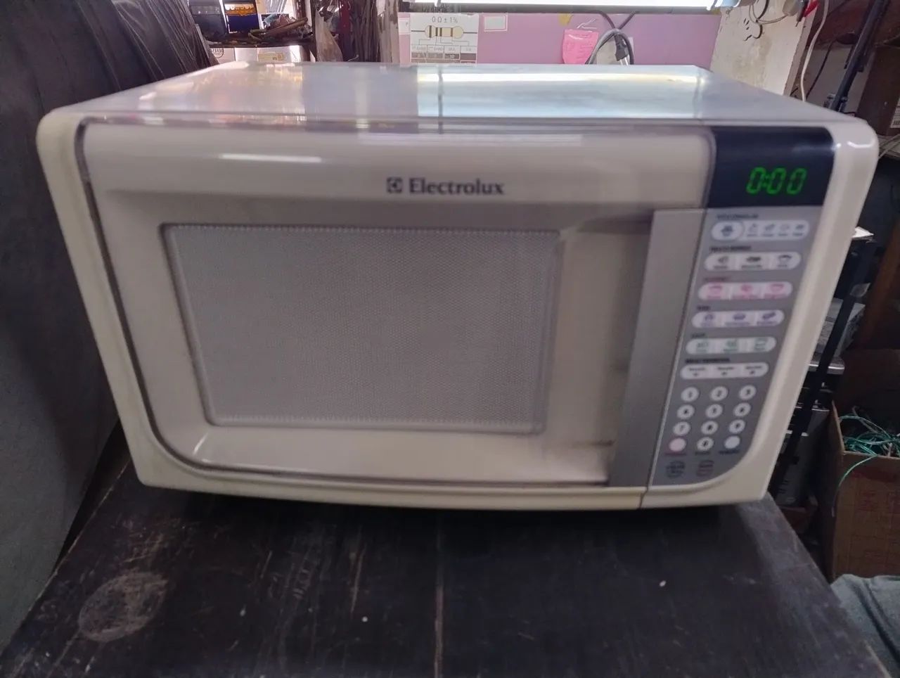 Microondas Eletrolux 31Litros 