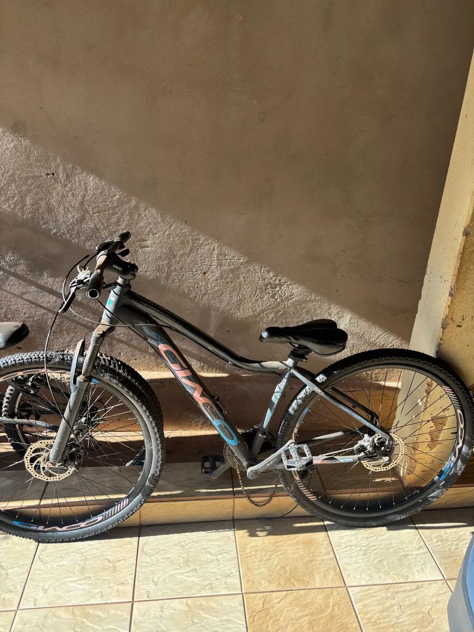 Vende-se bicicleta aro 29 - Foto 4