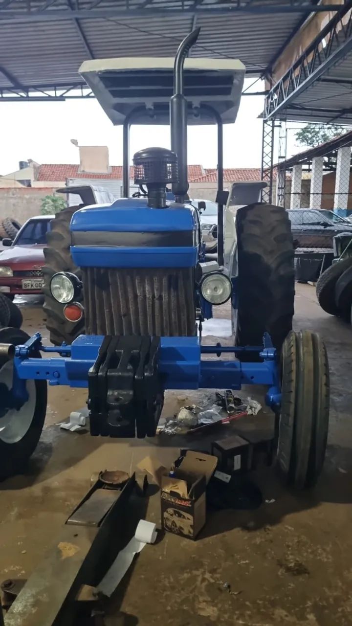 Trator New Holand Modelo 4630 - Foto 2