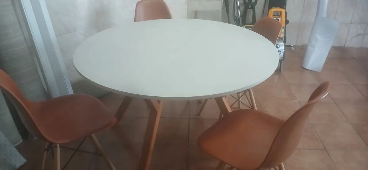Mesa 4 cadeiras  - Foto 2