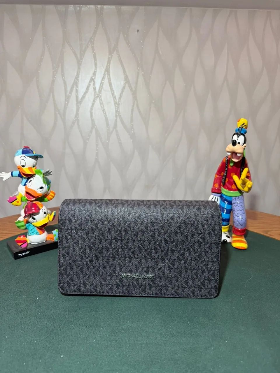 Bolsa Michael Kors nova com etiqueta  - Foto 2