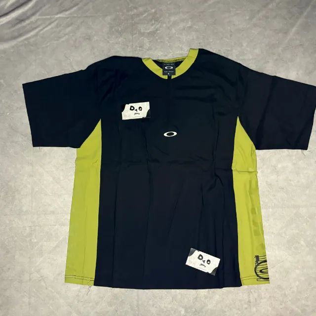 Camiseta Oakley Icon Half Zip Vintage