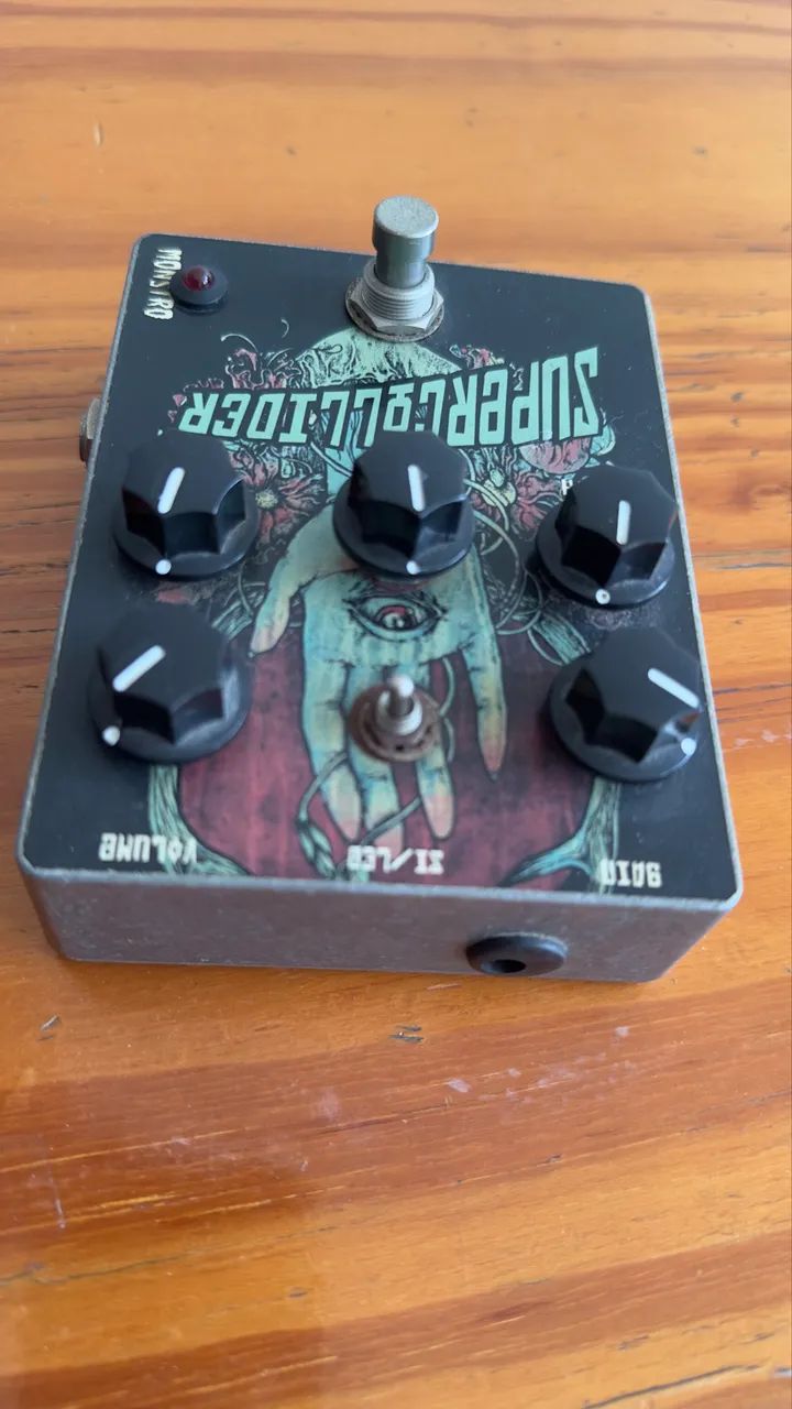 Pedal Fuzz Supercollider Monstro Effects - Foto 5