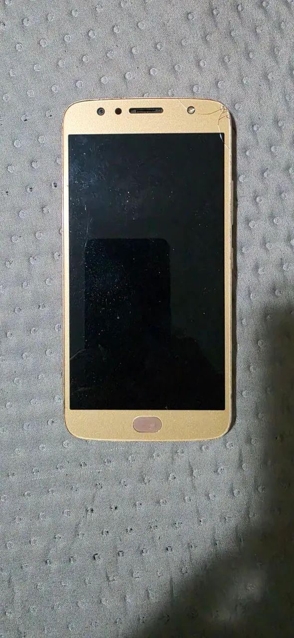Motorola Moto 5 G Plus - Bateria ótima  - Foto 2