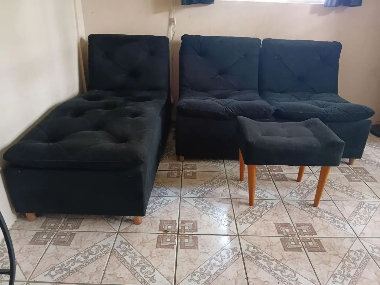 Sofa modulado 1,20 comprimento com diva de 1,5 preto