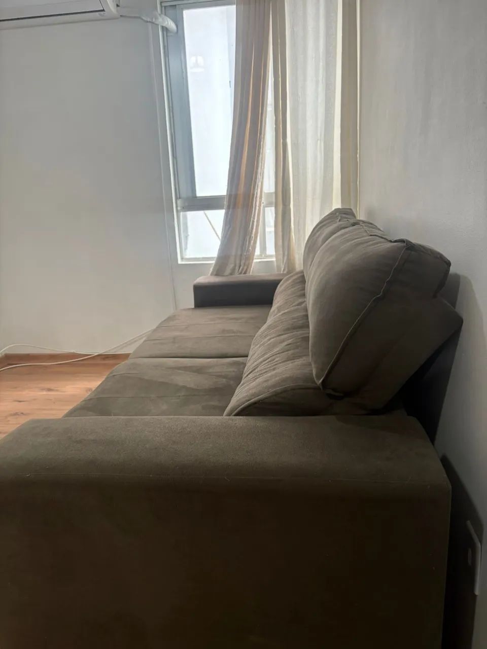 Sofá 4 lugares 