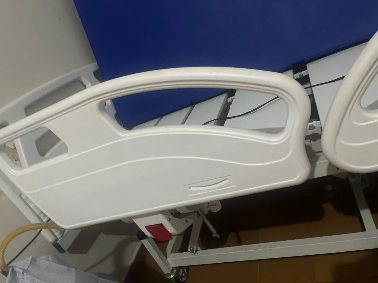 Cama hospitalar  - Foto 3