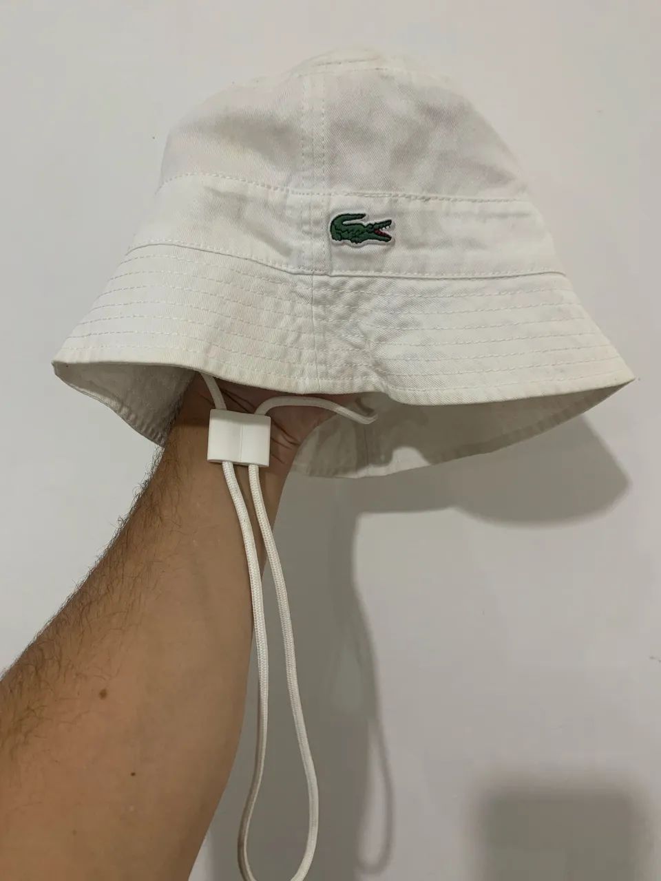 Chapéu Lacoste praia 