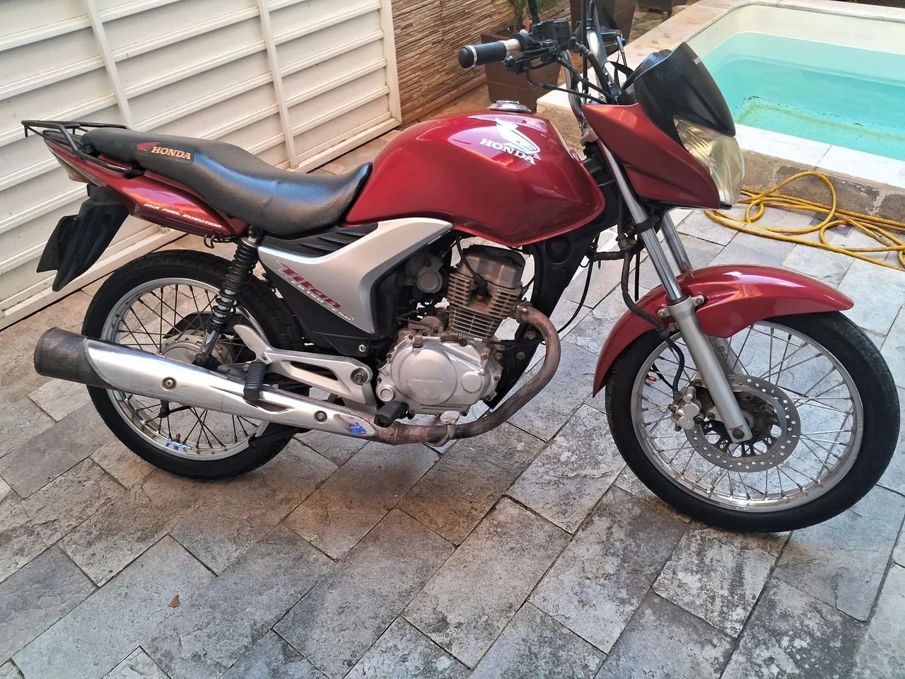 TITAN 2013 ESD 150CL  - Foto 3