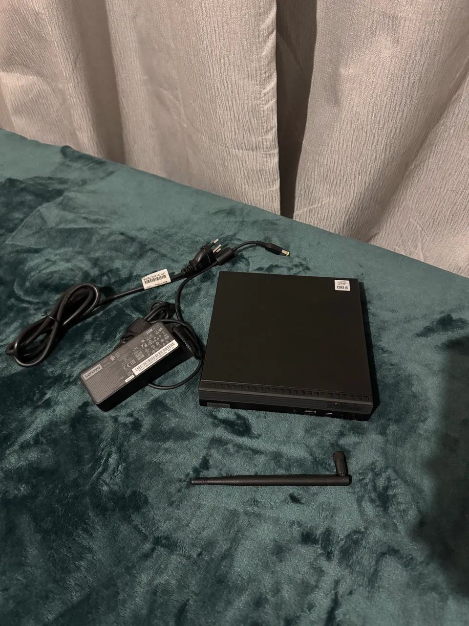 Mini pc i5 10g , 8gb e Nvme 256gb com garantia cpu compacta 