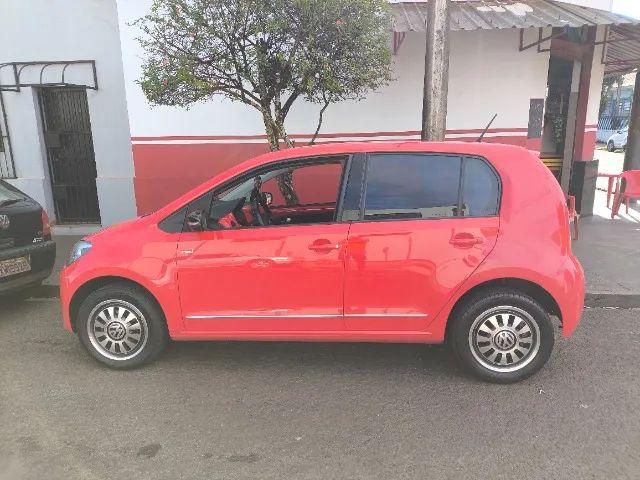 Volkswagen Up! up! black/white/red I MOTION 1.0 Flex 5p 2015