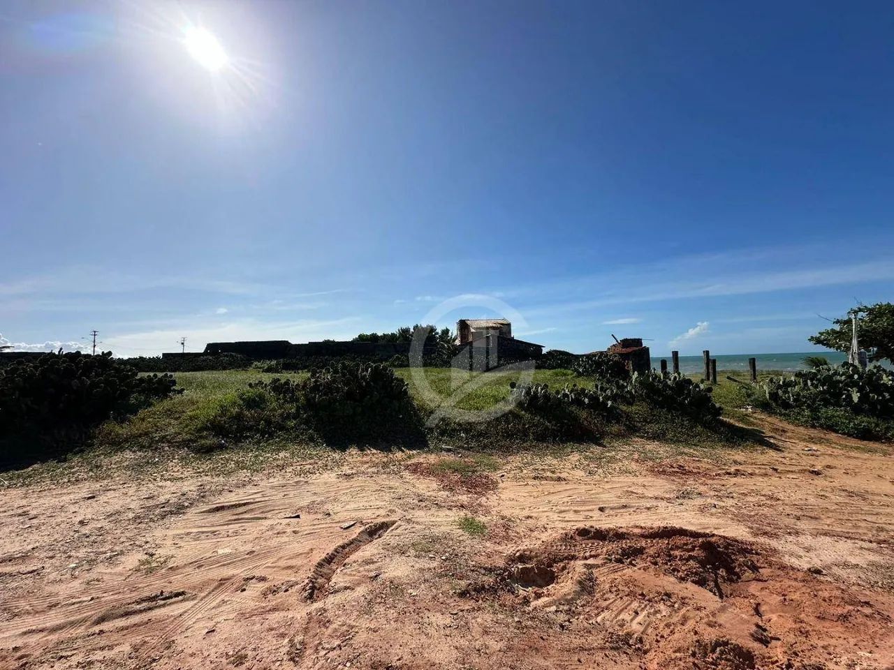 Terreno frente Mar e Pé na areia à venda, 10000 m² por R$ 3.000.000 - Sabiaguaba - Fortale - Foto 3