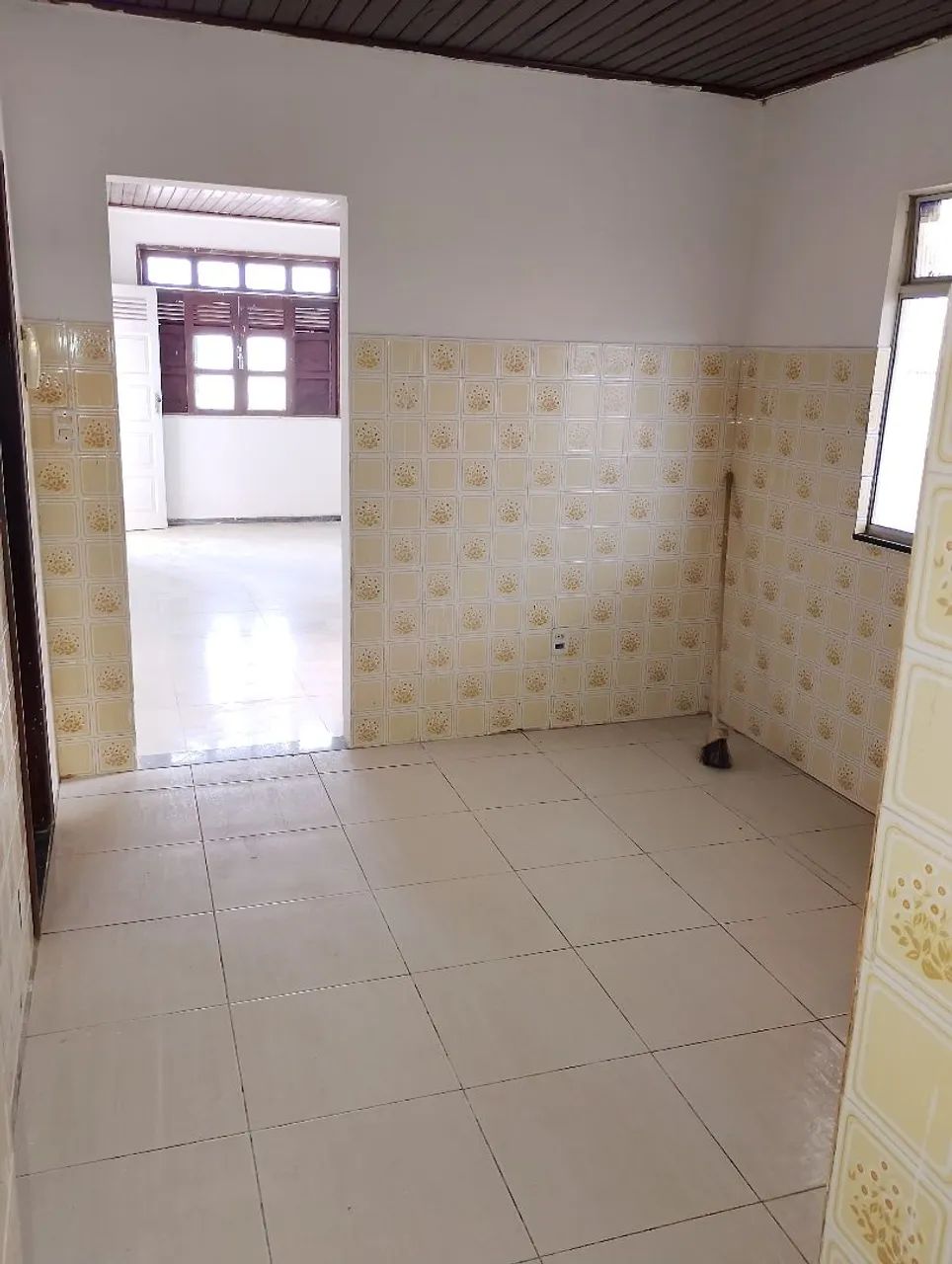 ALUGA-SE CASA - 1º ANDAR | PARIPE<br> - Foto 4