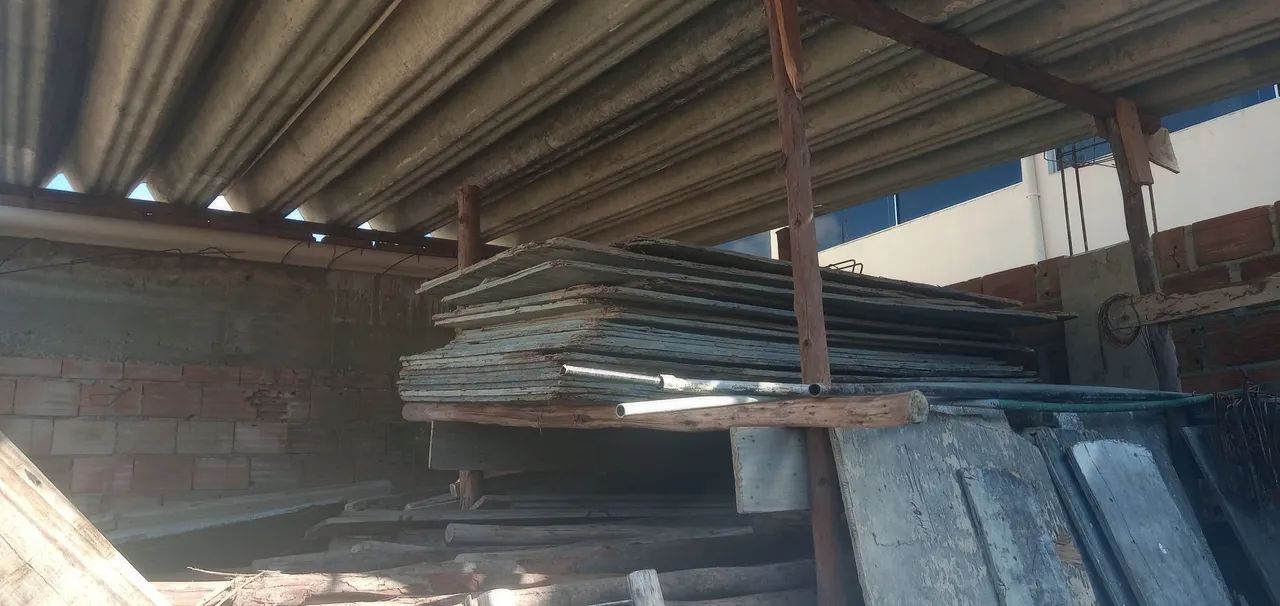 Madeirite plastificado para construção 
