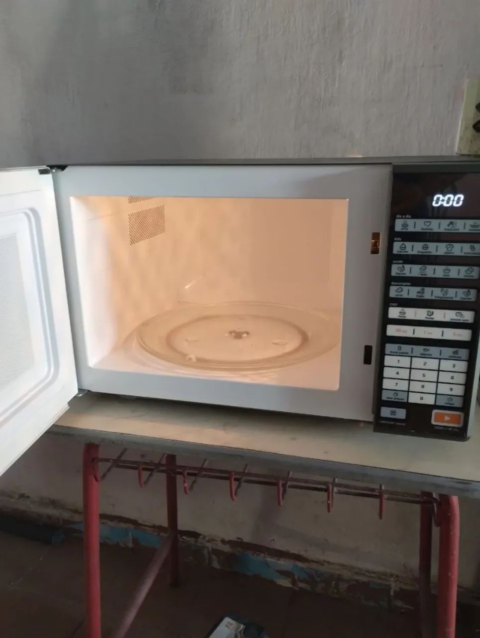 Microondas espelhado mídea 31L - Foto 3