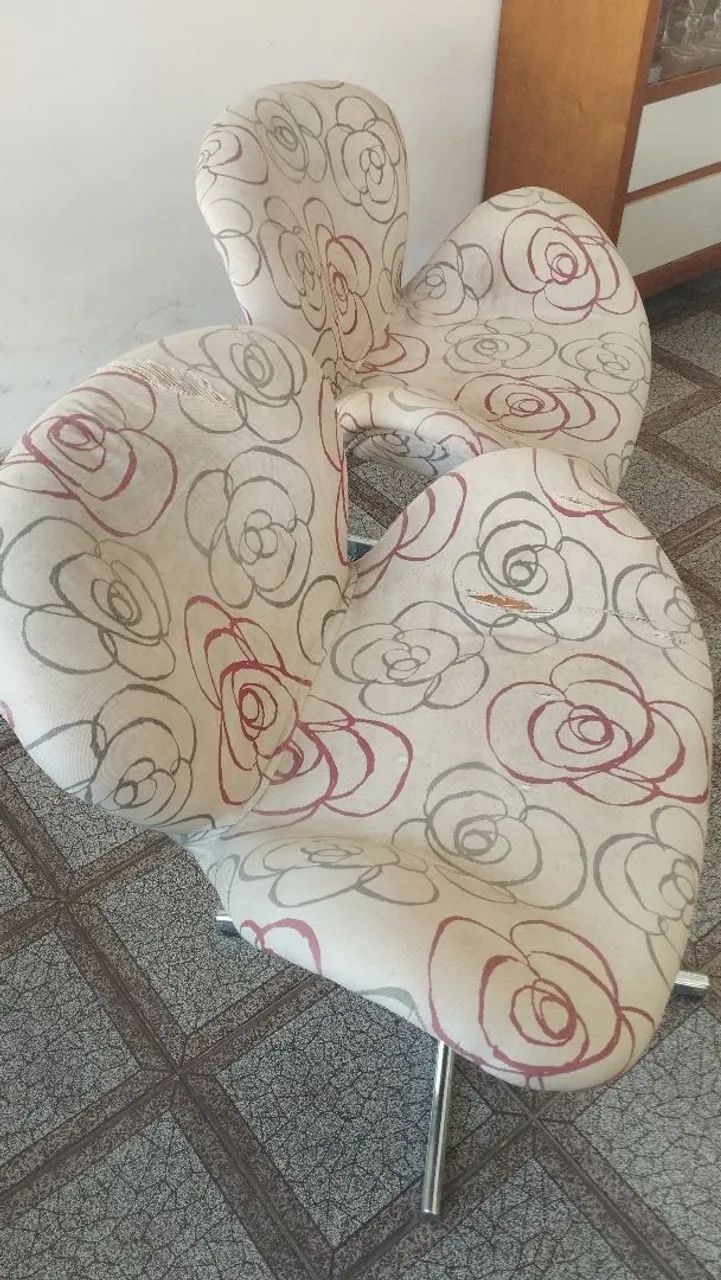 Poltronas com preço de desapego - necessário reformar se preferir  - Foto 2