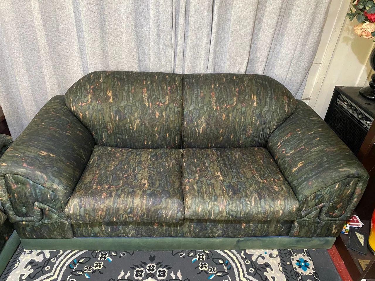 VENDO: Jogo de Sofás Conjunto 3 e 2 Lugares - Foto 5