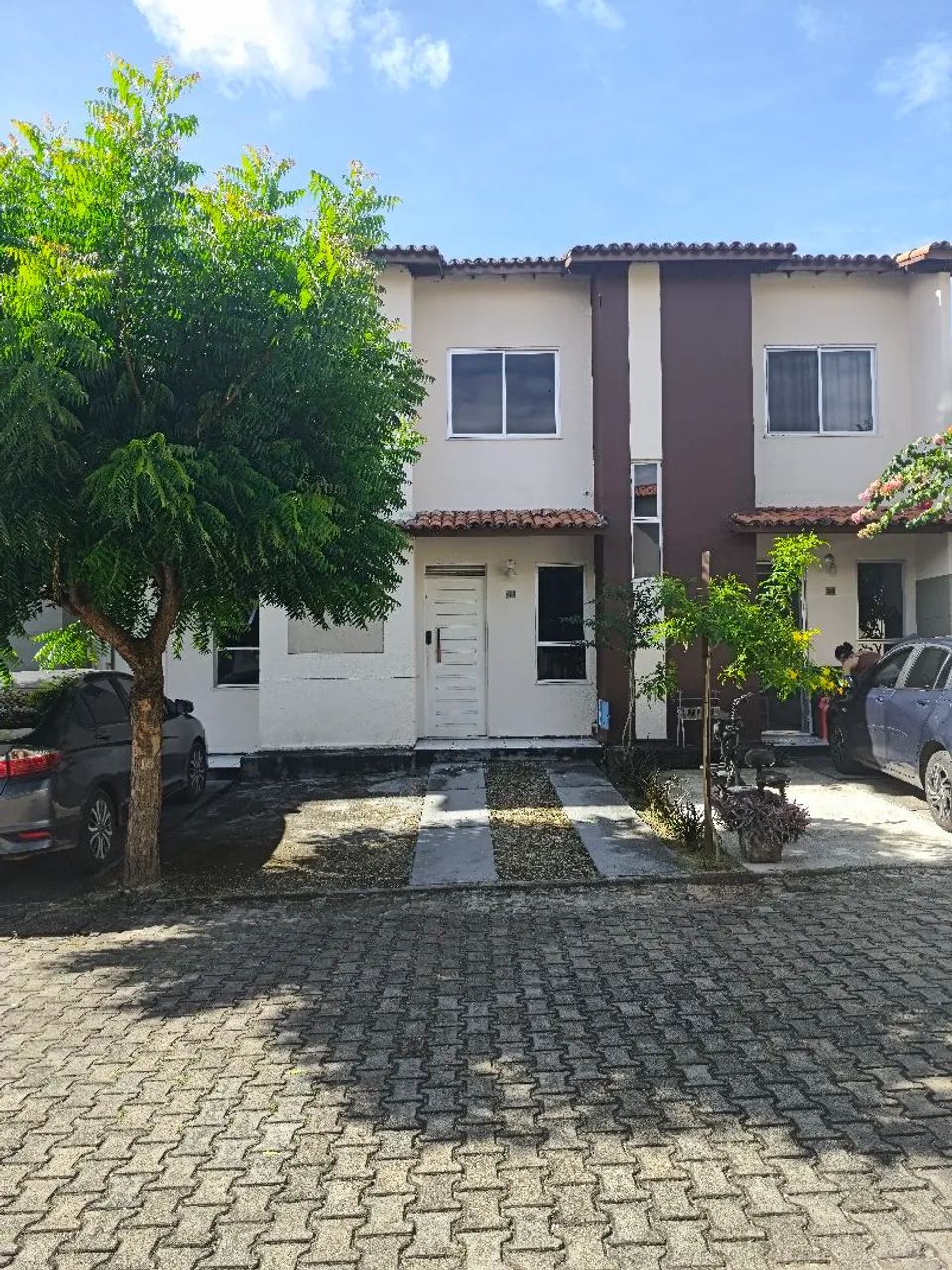 Casa condomínio Funchal
