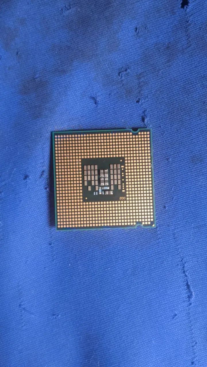 Processador Intel core 2 Quad q8300 - Foto 2