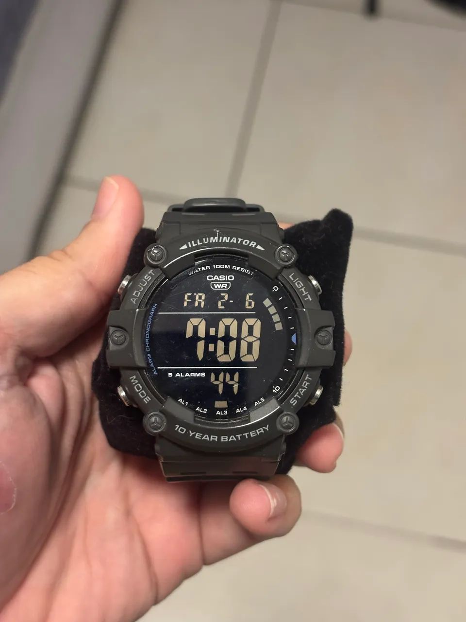 Relógio Casio AE-1500WH-8BV