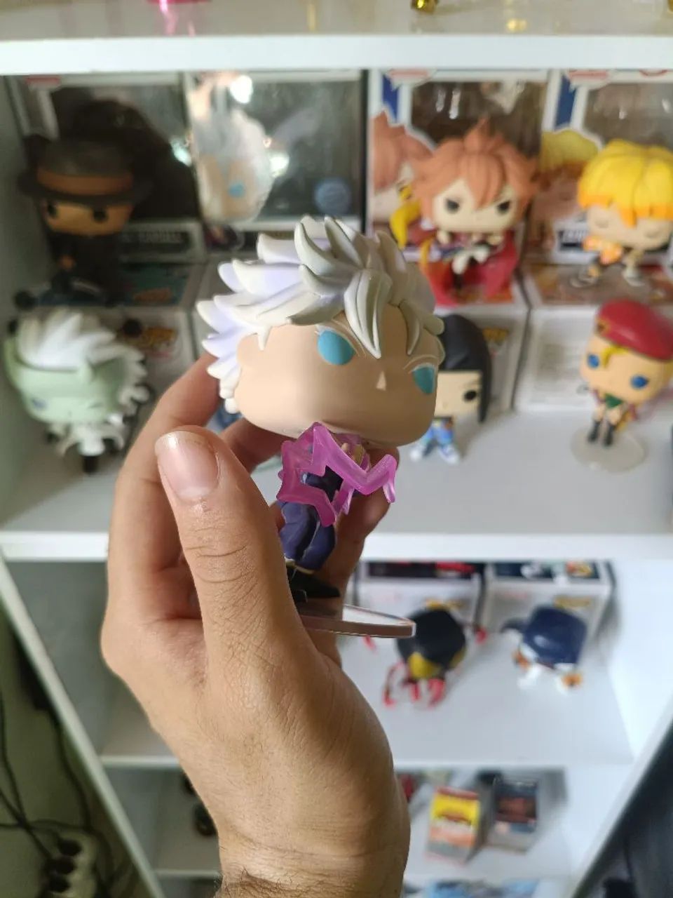 Funko pop Satoru Gojo com caixa original  - Foto 3