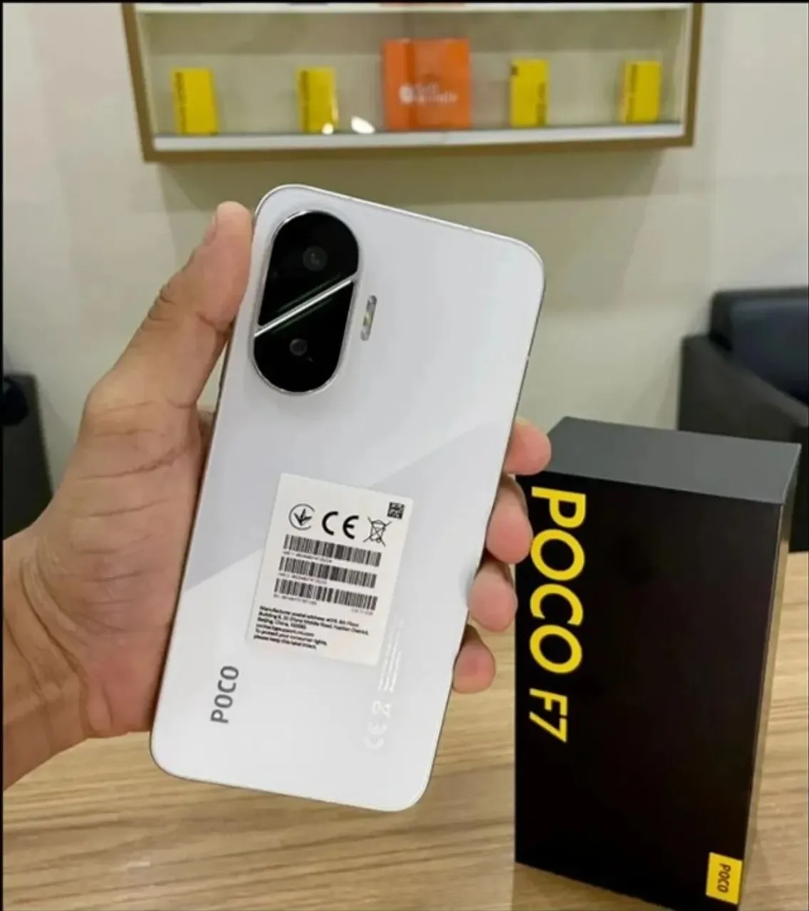 Xiaomi Poco F7 5G 512GB 12GB RAM -WHITE BRANCO - Celulares e