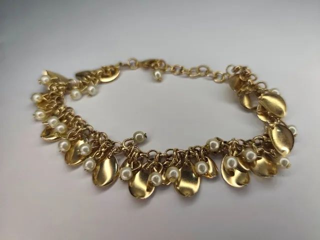Pulseira folhada a ouro de folhas com perolas