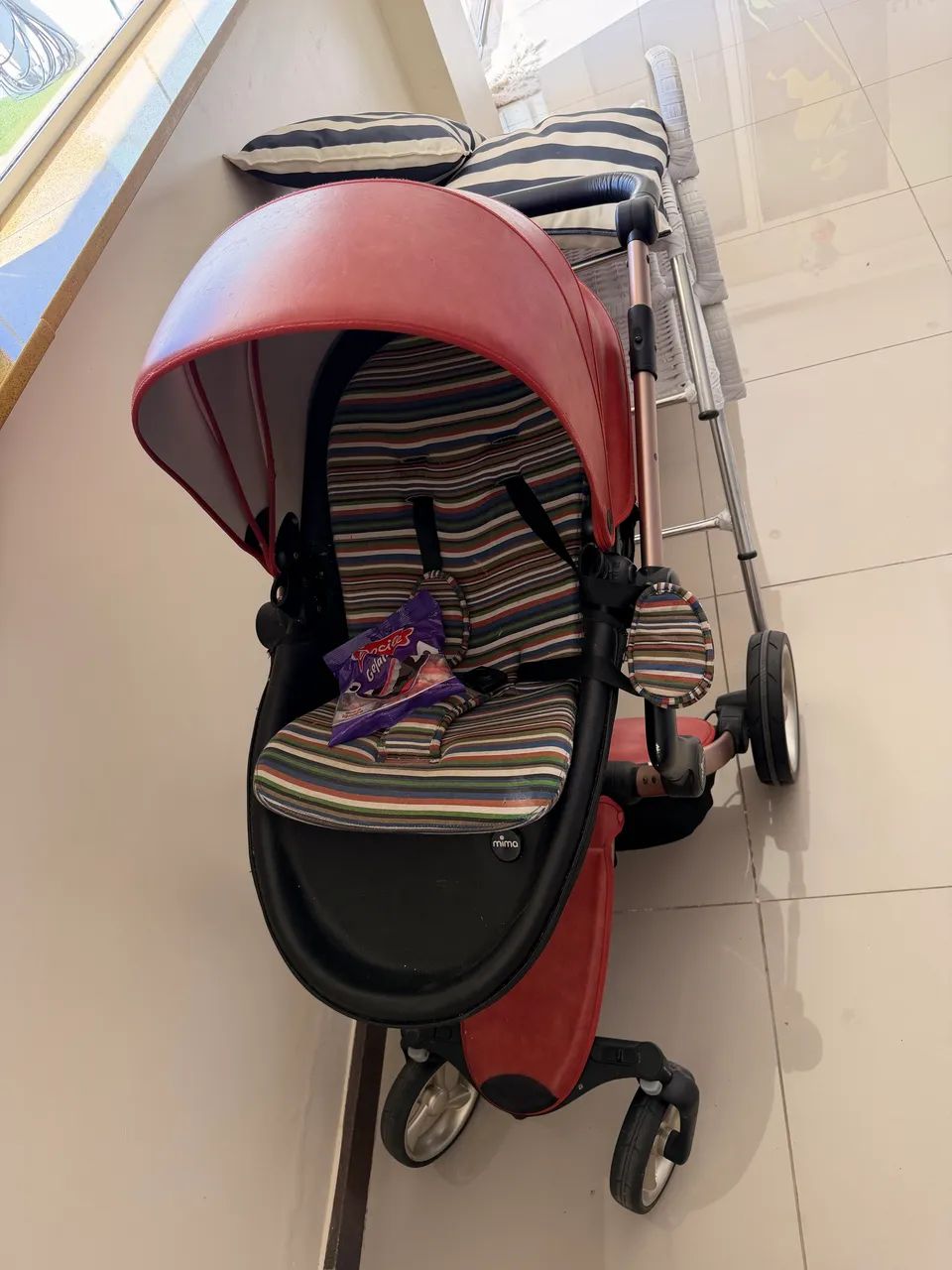 Carrinho de bebê Mima Vermelho - Foto 4