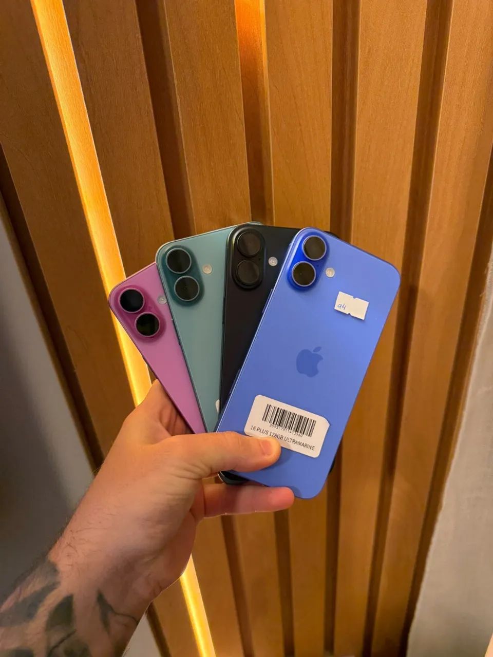 iPhone 16 plus 
