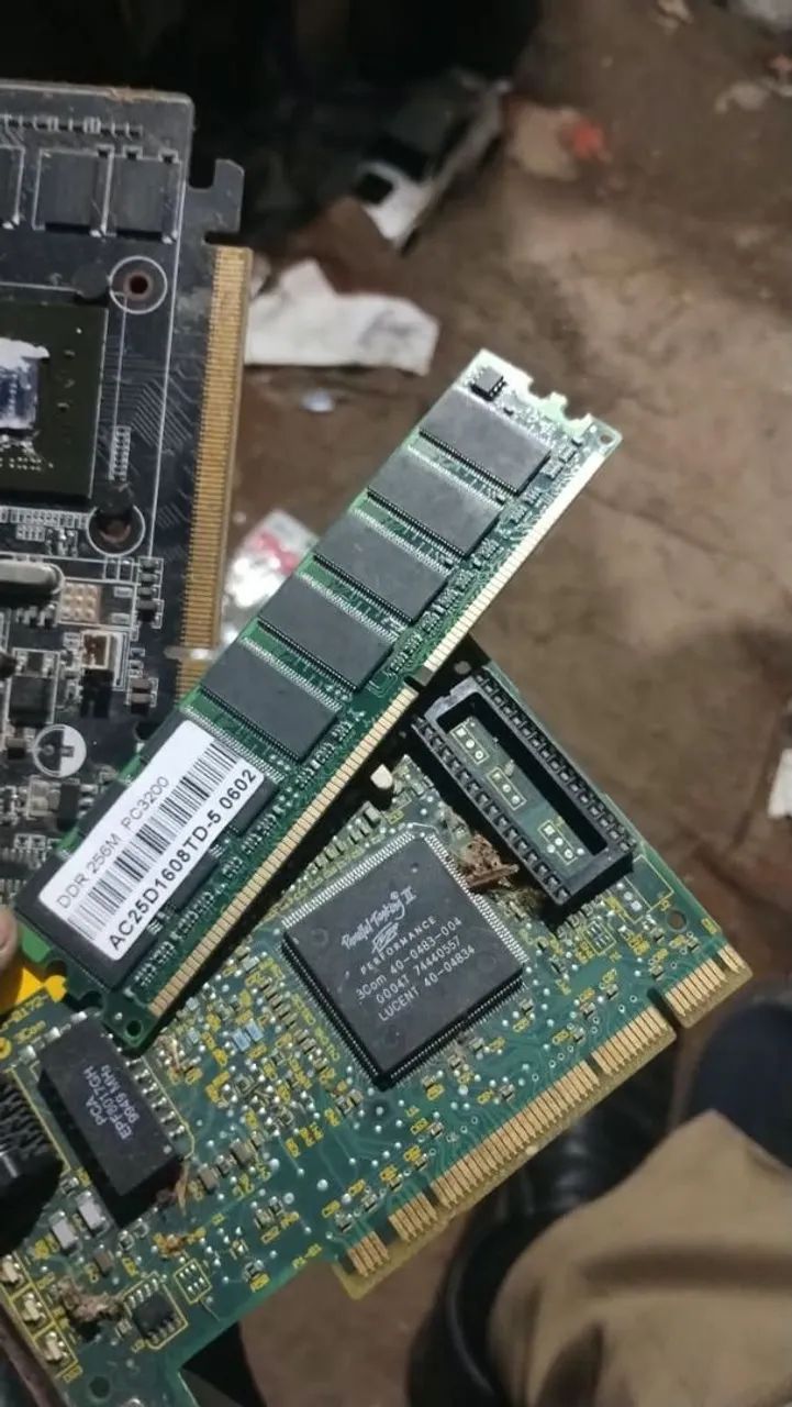 Placa e processador de cerâmica de computador, placa 55 reais e processar 100 - Foto 2