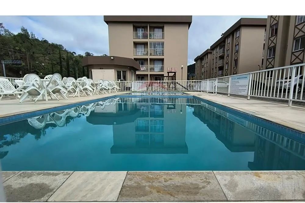 Aluguel de Apartamento com 2 Quartos em Condomínio com área de Lazer;