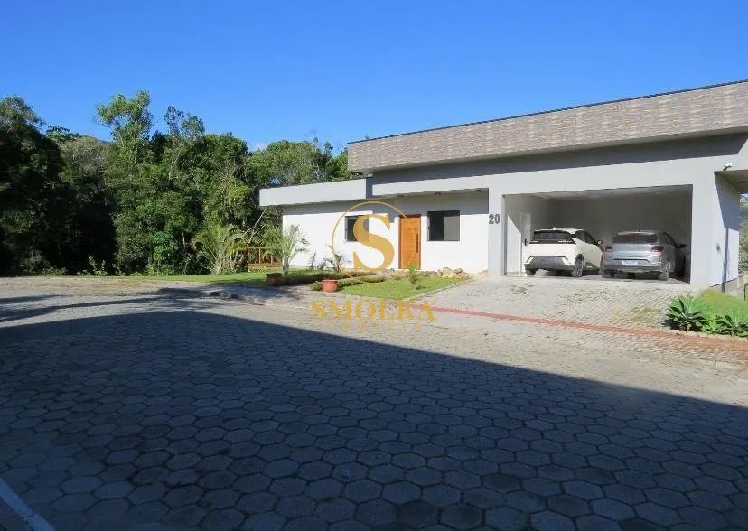 Linda casa com 3 dormitórios semi-mobiliada em Santo Amaro da Imperatriz - Foto 3