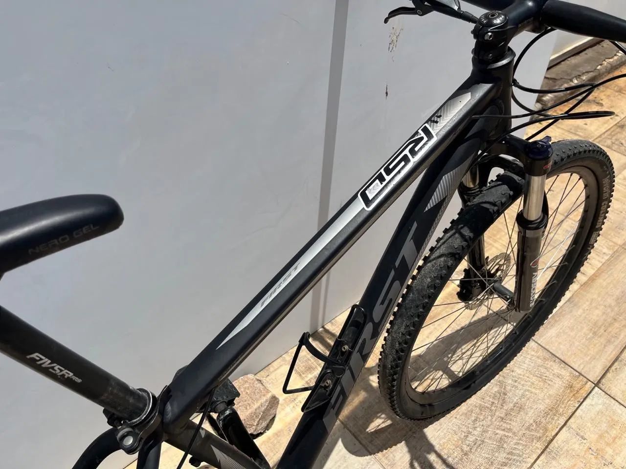 (Promoção) Bicicleta profissional aro 29 - Foto 2