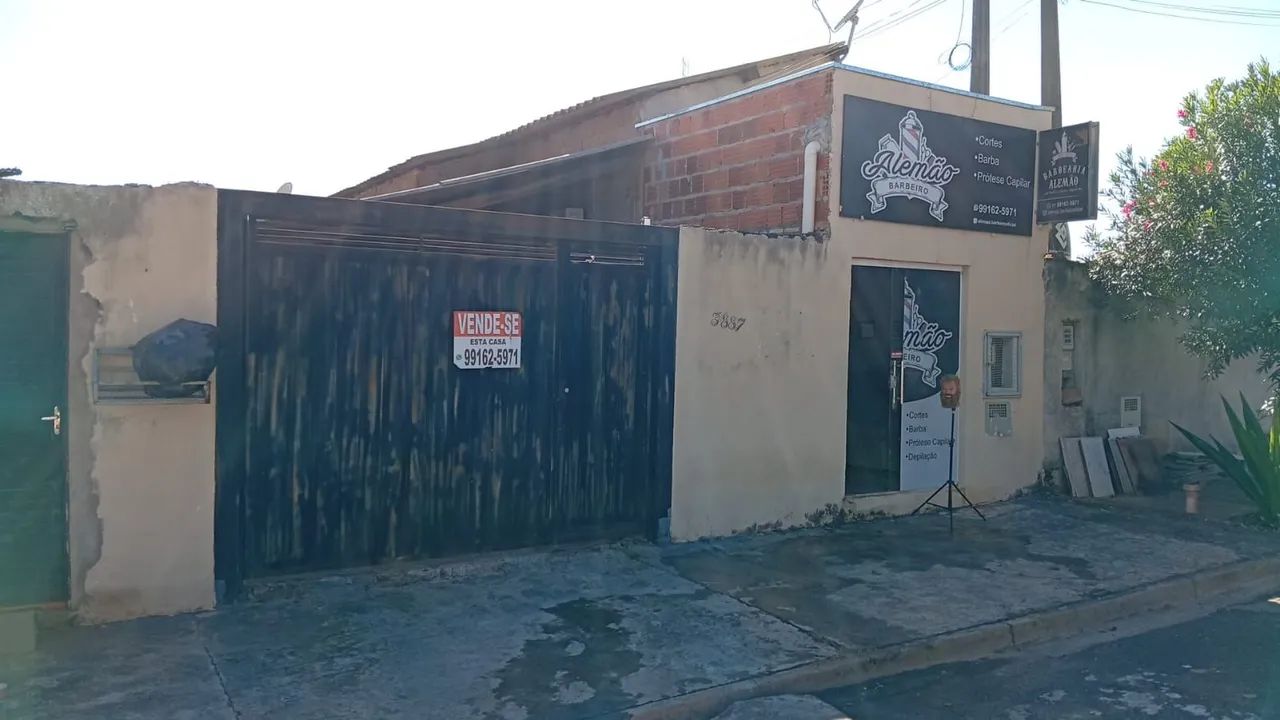 Casa a venda