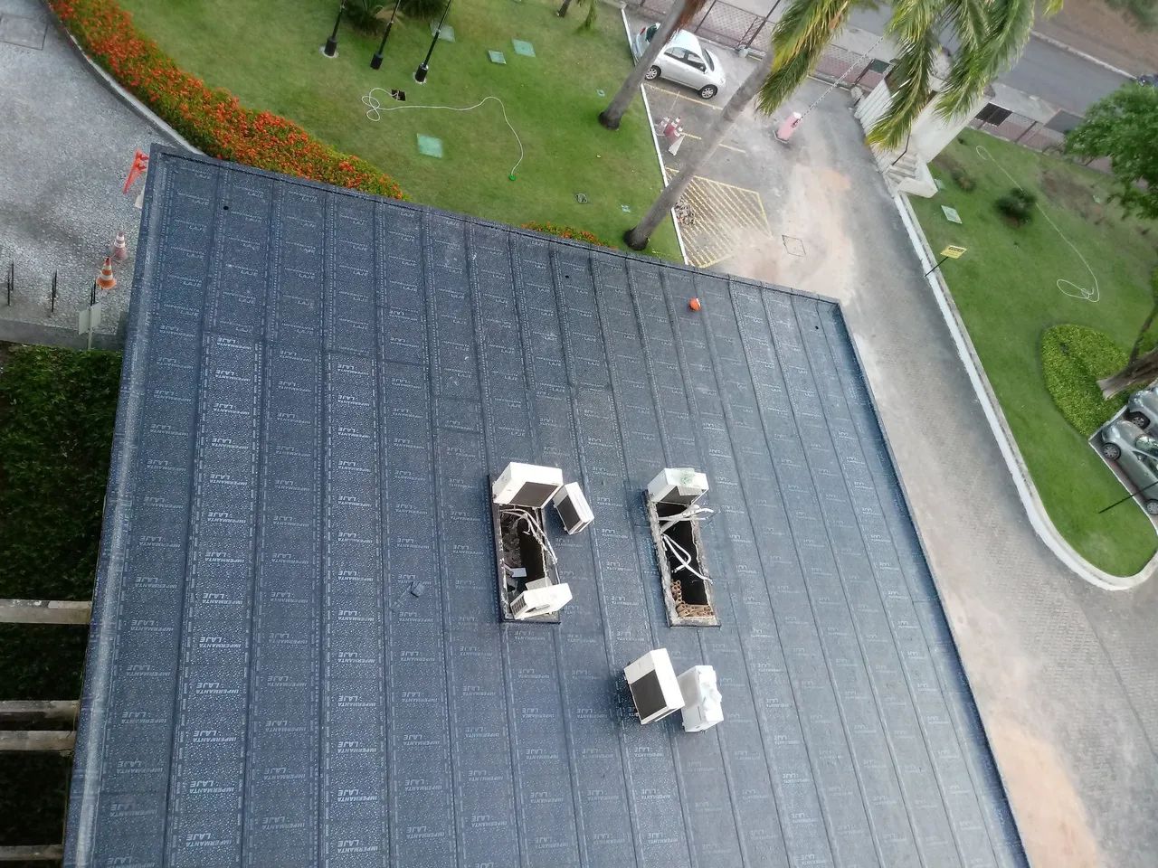 APLICAÇÃO DE MANTA ASFÁLTICA  - Foto 3