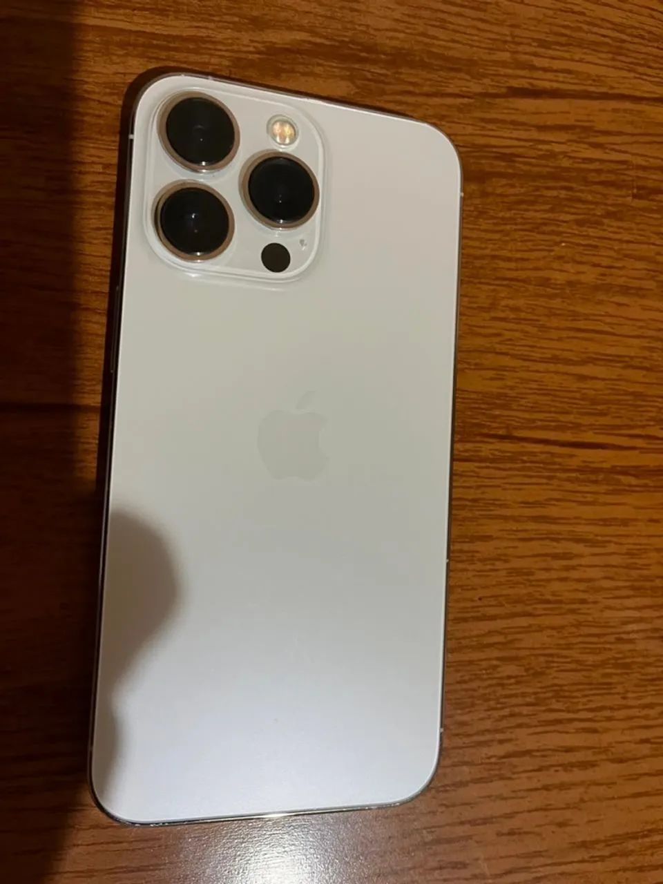 Vendo iPhone 13Pro com 128GB bateria 75% - Foto 5