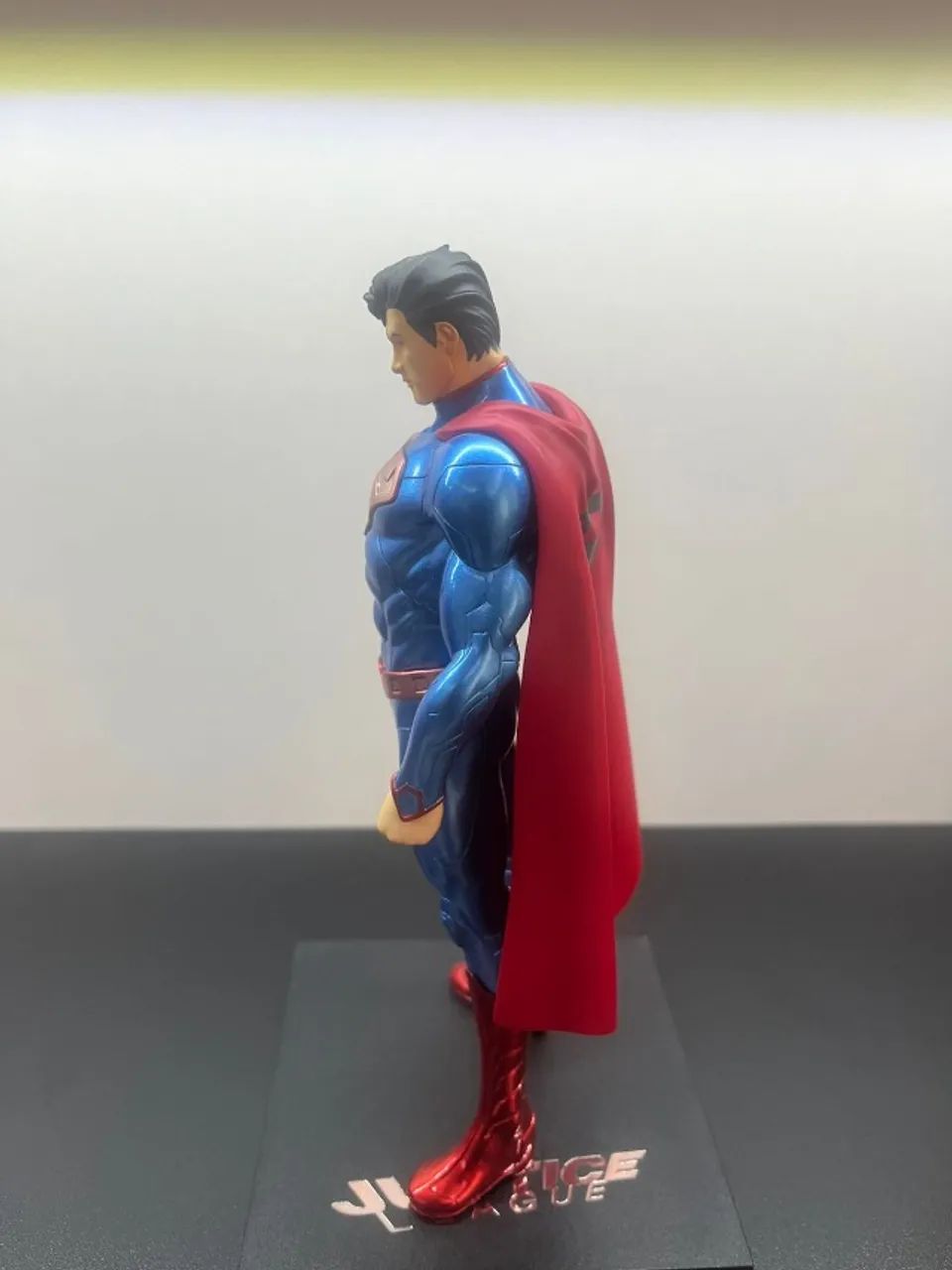 Miniatura Kotobukiya Superman DC - Foto 3