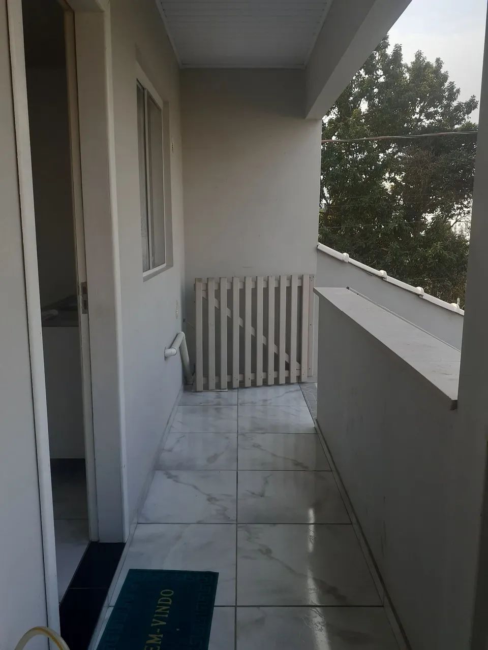 ALUGA-SE KITNET MOBILIADA NO BAIRRO PASSO DO GADO, TUBARÃO  - Foto 2