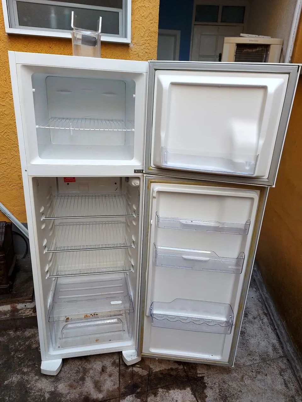 Geladeira Electrolux DC44 - Foto 2